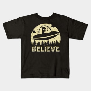 Vintage Believe Alien UFO Kids T-Shirt